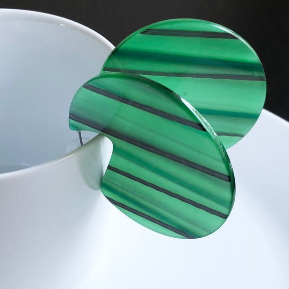 Jewelry - 3/$15 NEW Acrylic round earrings